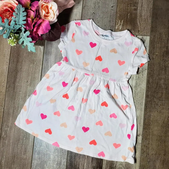 Old Navy Fit & Flare Jersey Dress for Toddler Girls Size 2T Hearts - Picture 3 of 9